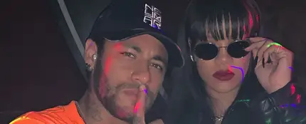 Neymar junto a Rihanna Neymar junto a Rihanna
