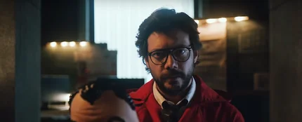 El Profesor de 'La Casa de Papel' en el tráiler de la tercera temporada de la serie El Profesor de 'La Casa de Papel' en el tráiler de la tercera temporada de la serie