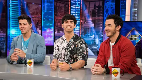 El lado más romántico de los Jonas Brothers: hablan de las mujeres de su vida en 'El Hormiguero 3.0' El lado más romántico de los Jonas Brothers: hablan de las mujeres de su vida en 'El Hormiguero 3.0'