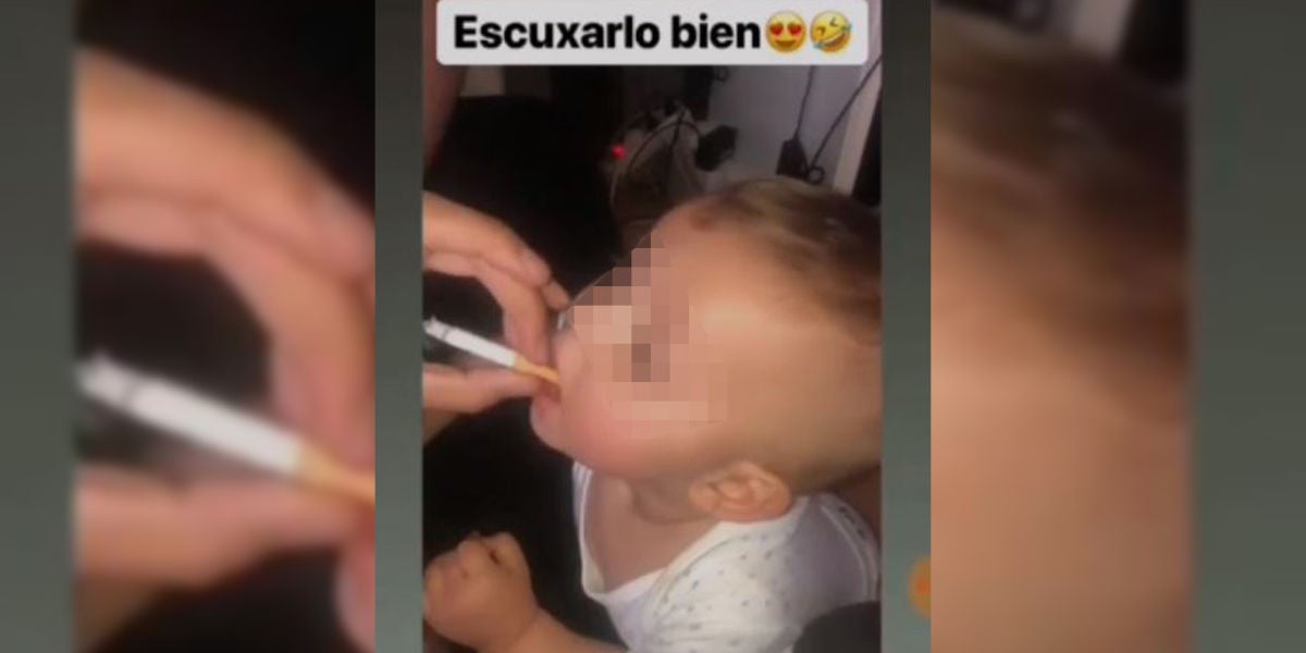 Captura del vídeo en el que se ve al pequeño fumando