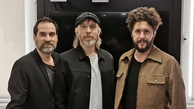 Elefantes en los estudios de Europa FM