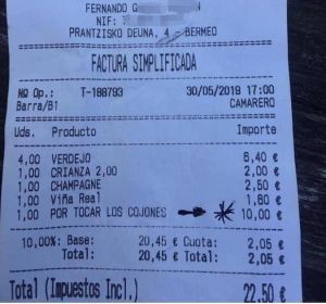 Ticket donde cobran 10 euros 'por tocas los cojones' Ticket donde cobran 10 euros 'por tocas los cojones'