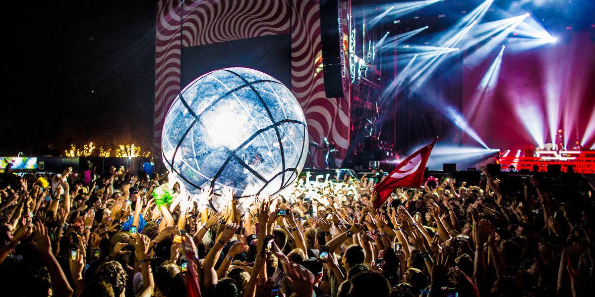 Bola humana en el Sziget Festival de Budapest