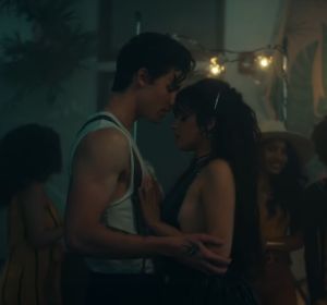 Shawn Mendes y Camila Cabello en el videoclip de 'Señorita' Shawn Mendes y Camila Cabello en el videoclip de 'Señorita'