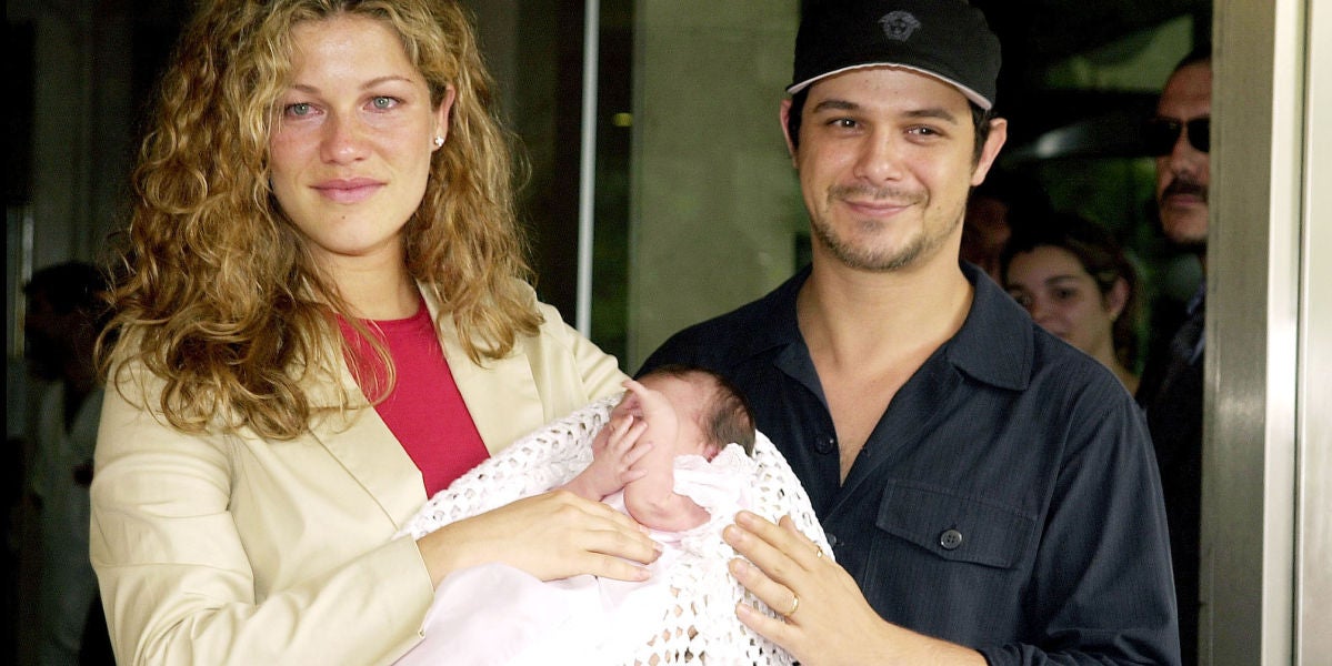 Jaydy Michel y Alejandro Sanz presentan a su hija Manuela