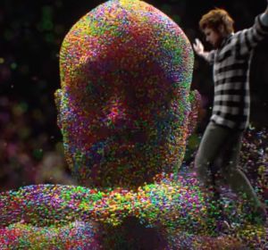 El futurista videoclip de 'Cross Me' de Ed Sheeran El futurista videoclip de 'Cross Me' de Ed Sheeran