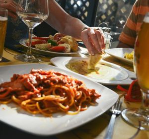 Salir a cenar Salir a cenar
