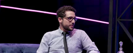 Flooxer | Problemas del primer mundo - Galder Varas: "No me gustan las redes, siempre sale gente mejor que yo" Flooxer | Problemas del primer mundo - Galder Varas: "No me gustan las redes, siempre sale gente mejor que yo"