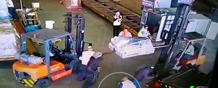 Ladrones disfrazados de policías roban 750 kilos de oro en el mayor aeropuerto de Brasil Ladrones disfrazados de policías roban 750 kilos de oro en el mayor aeropuerto de Brasil
