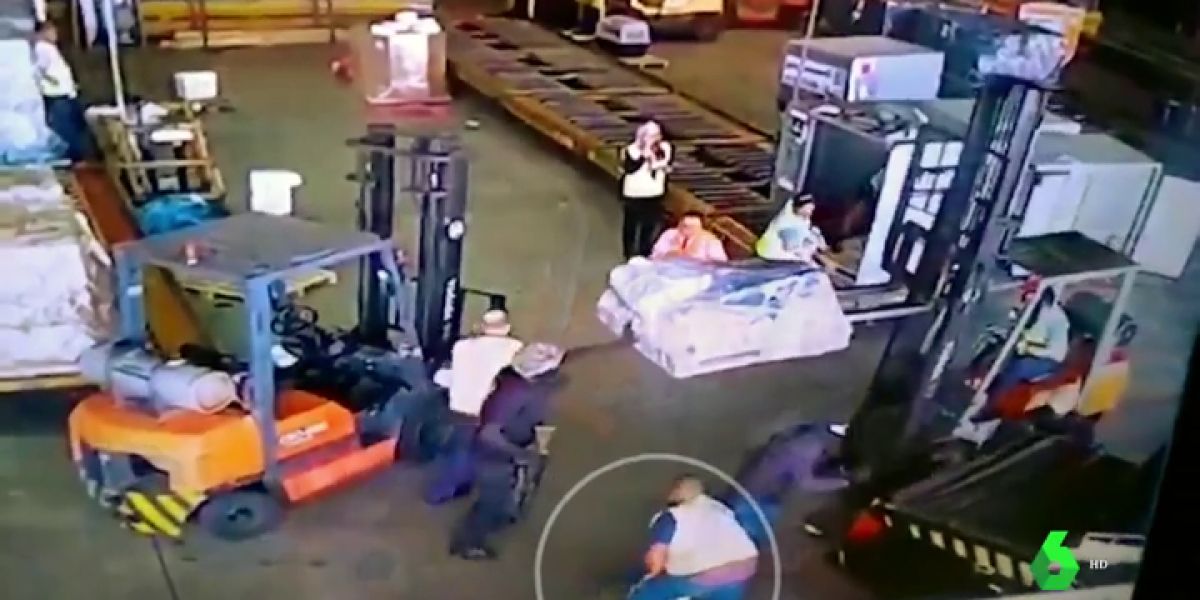 Ladrones disfrazados de policías roban 750 kilos de oro en el mayor aeropuerto de Brasil