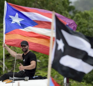 Ricky Martin pidiendo la dimisión del Gobernador de Puerto Rico Ricky Martin pidiendo la dimisión del Gobernador de Puerto Rico