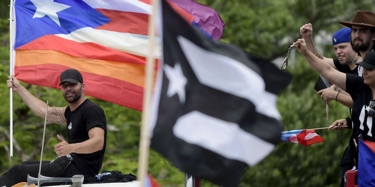 Ricky Martin pidiendo la dimisión del Gobernador de Puerto Rico