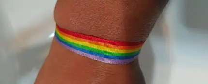 La pulsera por la que recibió críticas homófobas La pulsera por la que recibió críticas homófobas