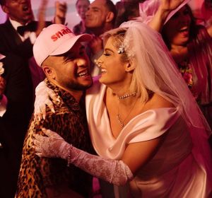 Jax Jones y Bebe Rexha en el vídeo de 'Harder' Jax Jones y Bebe Rexha en el vídeo de 'Harder'