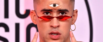 Bad Bunny en los American Music Awards 2018