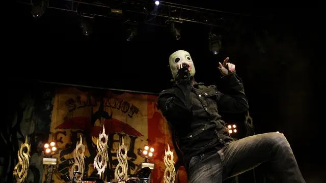 Slipknot durante un concierto