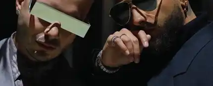 J Balvin y Maluma presentan su nueva colaboración 'Qué pena' J Balvin y Maluma presentan su nueva colaboración 'Qué pena'