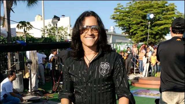 Elvis Crespo