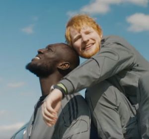 Stormzy y Ed Sheeran en el videoclip de 'Take me back to London' Stormzy y Ed Sheeran en el videoclip de 'Take me back to London'