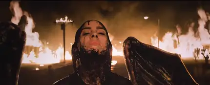 Billie Eilish en 'all the good girls go to hell' Billie Eilish en 'all the good girls go to hell'