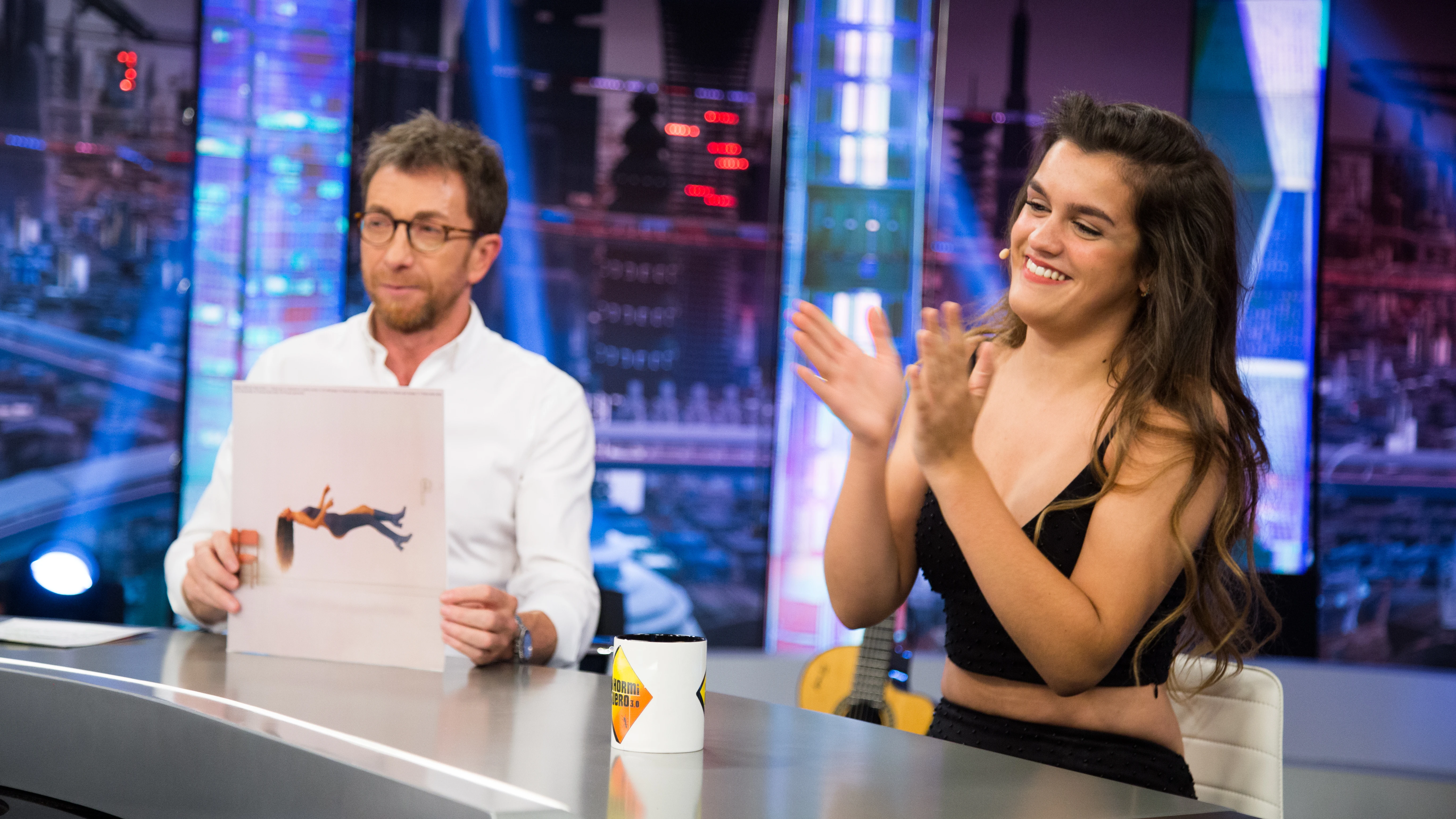 Amaia habla en 'El Hormiguero 3.0' de su single 'El relámpago': "Me cayó la ramificación de un rayo" Amaia habla en 'El Hormiguero 3.0' de su single 'El relámpago': "Me cayó la ramificación de un rayo"