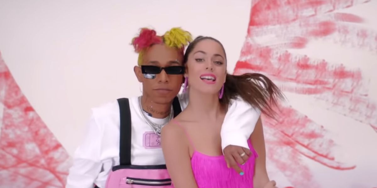 Lalo Ebratt y Tini en el vídeo de 'Fresa'