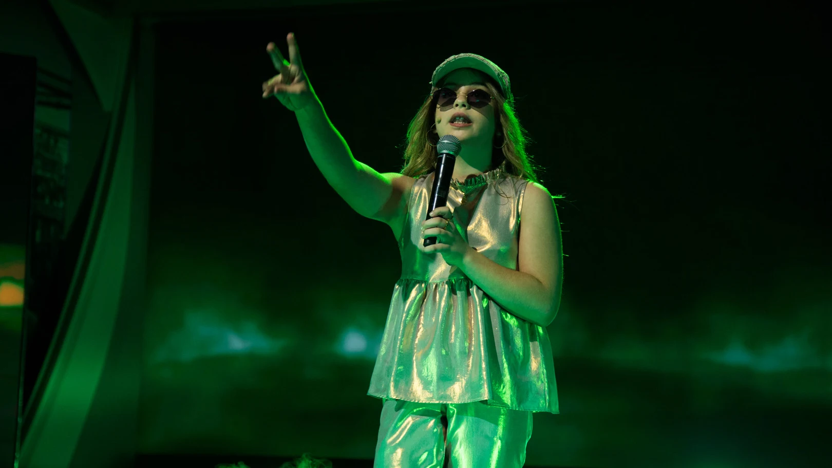 El rap con el que Mafalda Carbonell revoluciona 'El Hormiguero 3.0' al estilo de Millie Bobby Brown