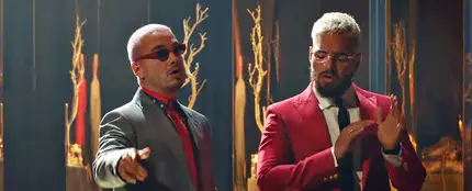 J Balvin y Maluma en el vídeo de 'Qué pena' J Balvin y Maluma en el vídeo de 'Qué pena'