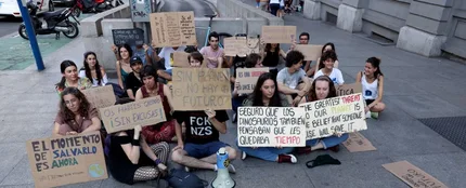 A3 Noticias de la Mañana (27-09-19) Millones de personas en todo el mundo participarán en la Huelga por el Clima A3 Noticias de la Mañana (27-09-19) Millones de personas en todo el mundo participarán en la Huelga por el Clima