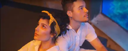 Halsey y su hermano Sevian en el vídeo de 'Clementine' Halsey y su hermano Sevian en el vídeo de 'Clementine'