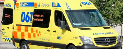Imagen de archivo de una ambulancia Imagen de archivo de una ambulancia