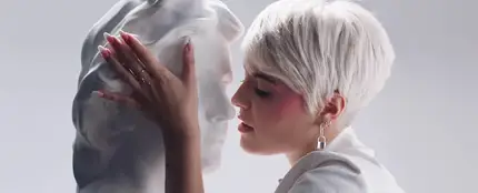 Alba Reche en el videoclip de 'Medusa' Alba Reche en el videoclip de 'Medusa'