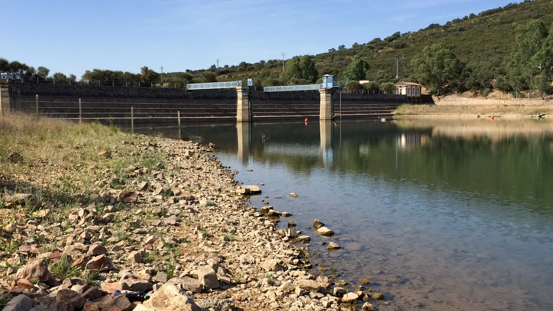 El pantano de Gasset comenzará a recibir agua de Torre de Abraham