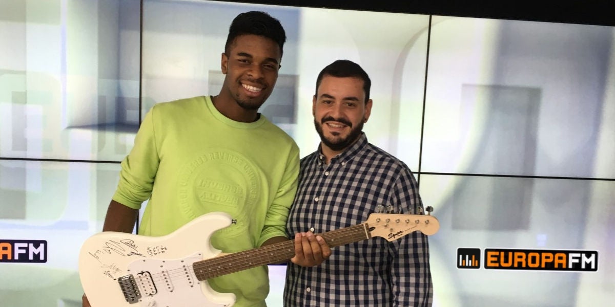 Famous con Juanma Romero en Europa FM