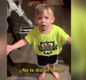 La divertida indignación de un niño La divertida indignación de un niño