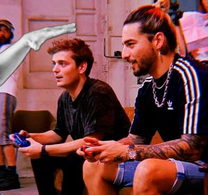 Martin Garrix juega al FIFA 19 con Maluma Martin Garrix juega al FIFA 19 con Maluma