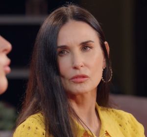 Demi Moore y una de sus hijas Demi Moore y una de sus hijas