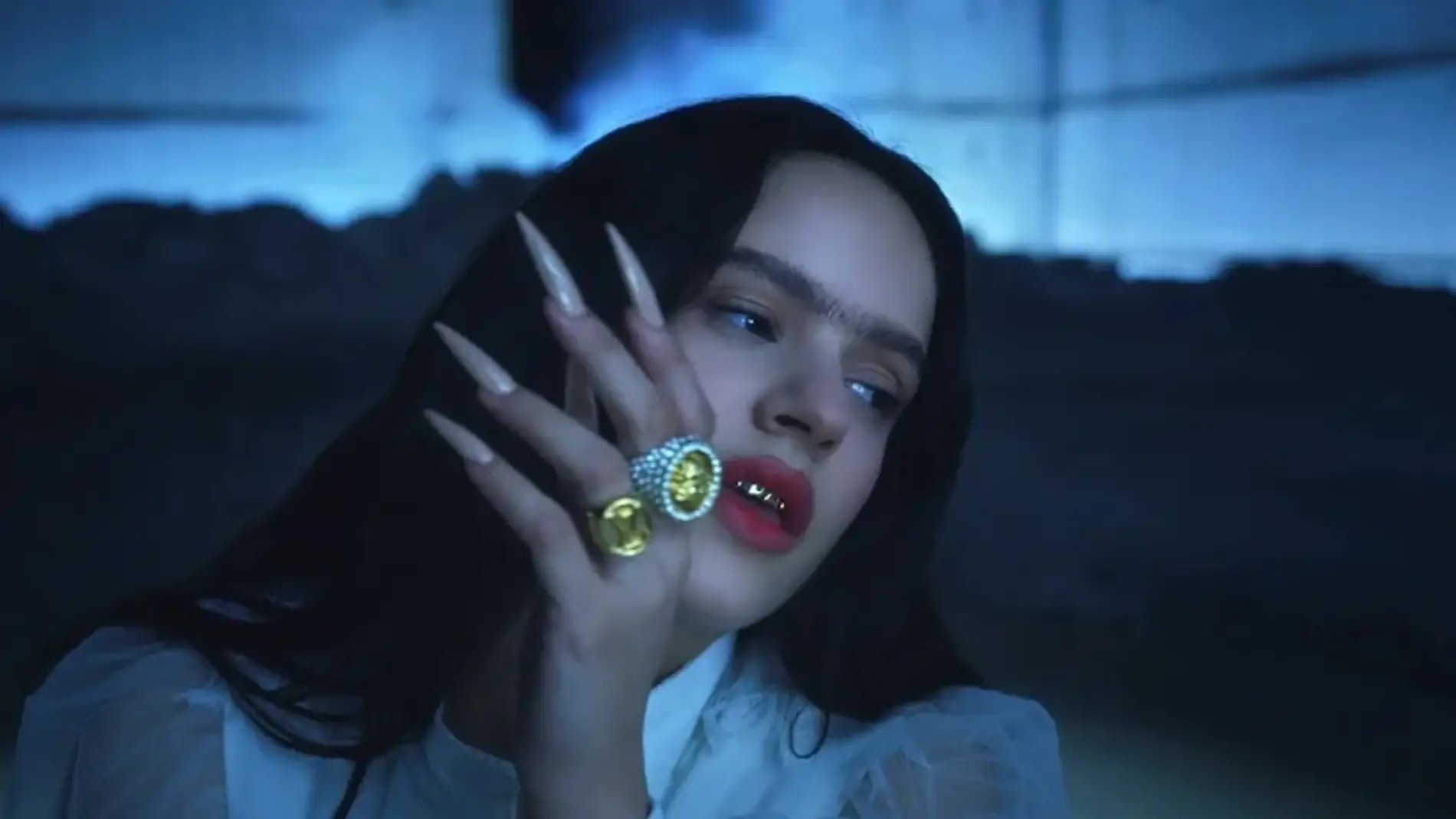 Rosalía en el vídeo de 'A Palé'