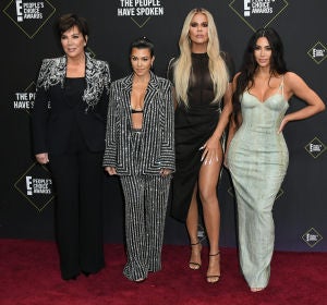 Kim Kardashian, Kris Jenner, Kourtney Kardashian y Khloé Kardashian Kim Kardashian, Kris Jenner, Kourtney Kardashian y Khloé Kardashian