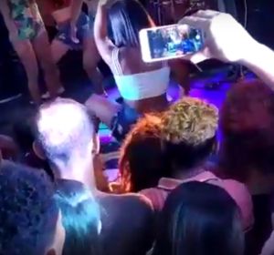 La mujer bailando 'twerking' La mujer bailando 'twerking'