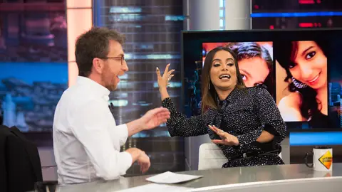 Anitta explica en 'El Hormiguero 3.0' su afición a la cirugía estética: "Yo misma diseñé mi cara" Anitta explica en 'El Hormiguero 3.0' su afición a la cirugía estética: "Yo misma diseñé mi cara"