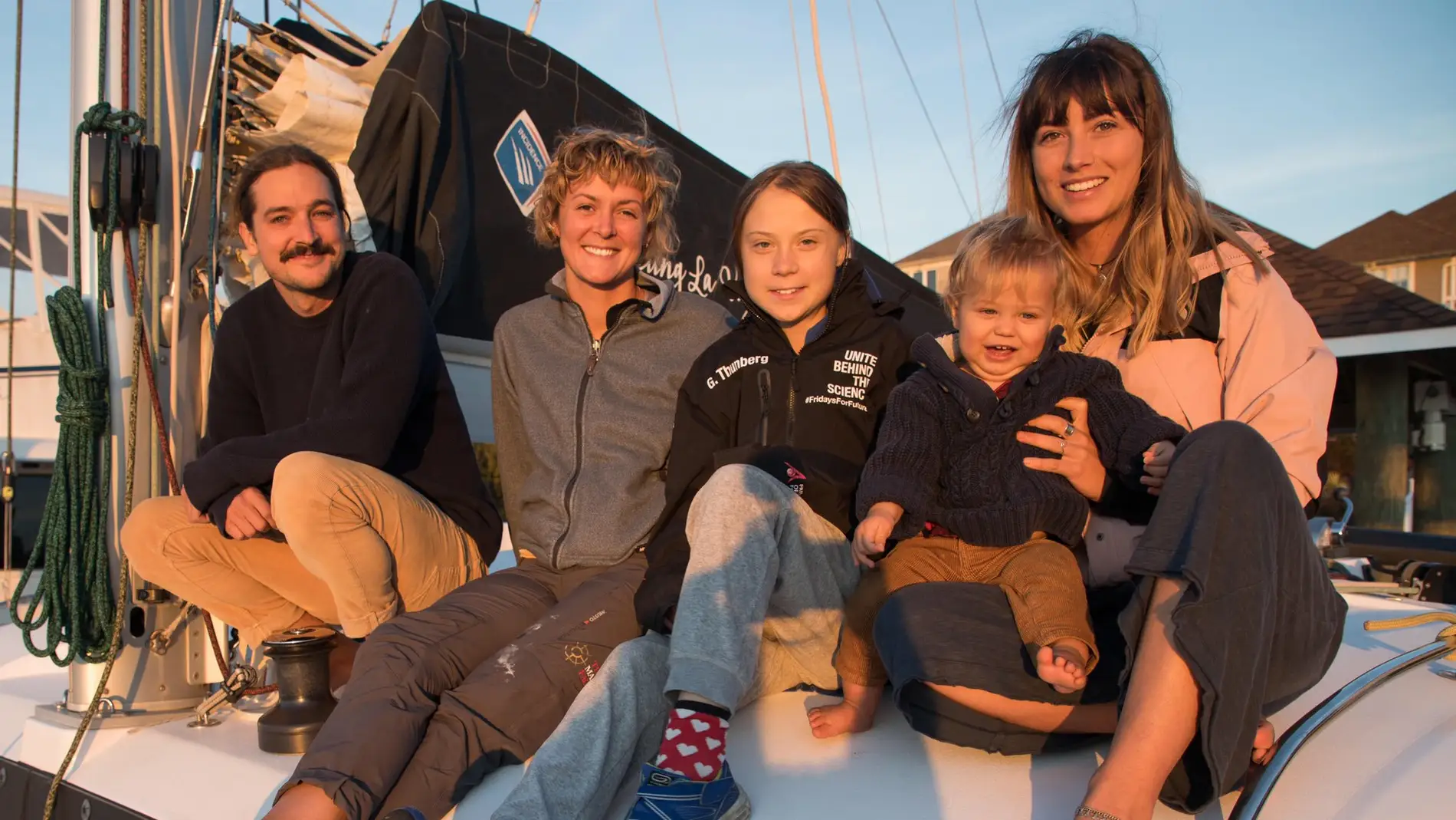 Greta Thunberg, a bordo del catamarán que la traerá hasta Europa