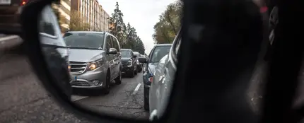 En España hay más de 33 millones de vehículos en circulación y los atasco son el día a día en las ciudades En España hay más de 33 millones de vehículos en circulación y los atasco son el día a día en las ciudades