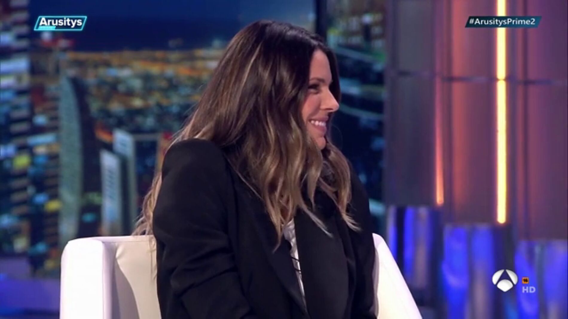 Laura Matamoros se somete a la rueda de prensa VIP de 'Arusitys Prime'