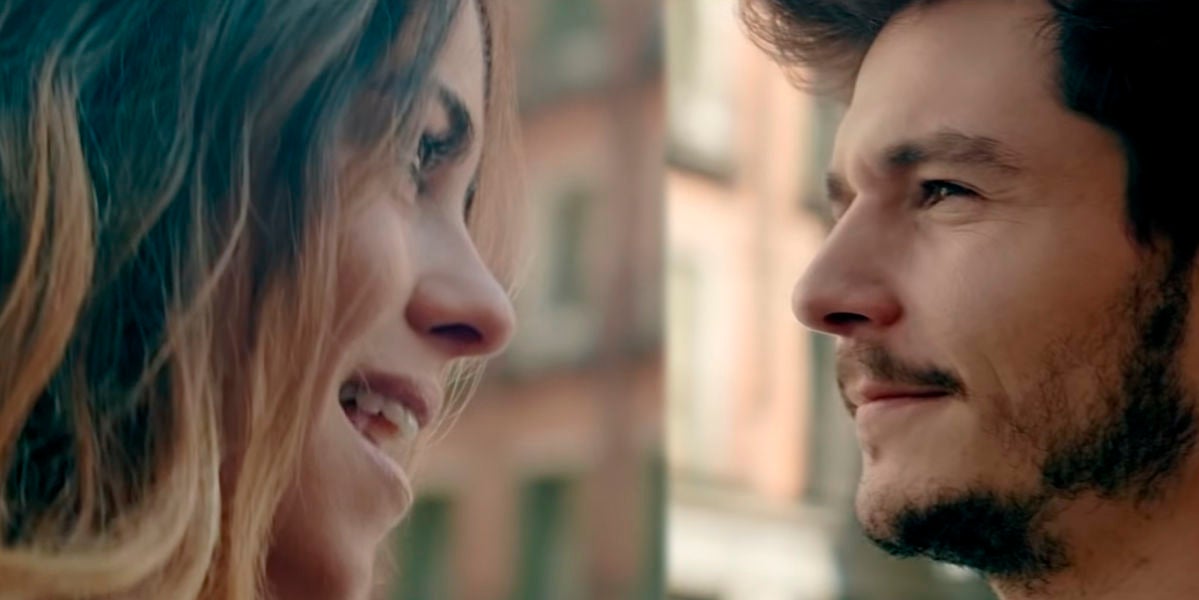 Sofía Ellar y Miki Núñez en 'Coral Del Arrecife'