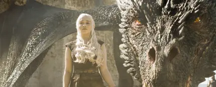 Emilia Clarke como Daenerys Targaryen en 'Juego de Tronos' Emilia Clarke como Daenerys Targaryen en 'Juego de Tronos'