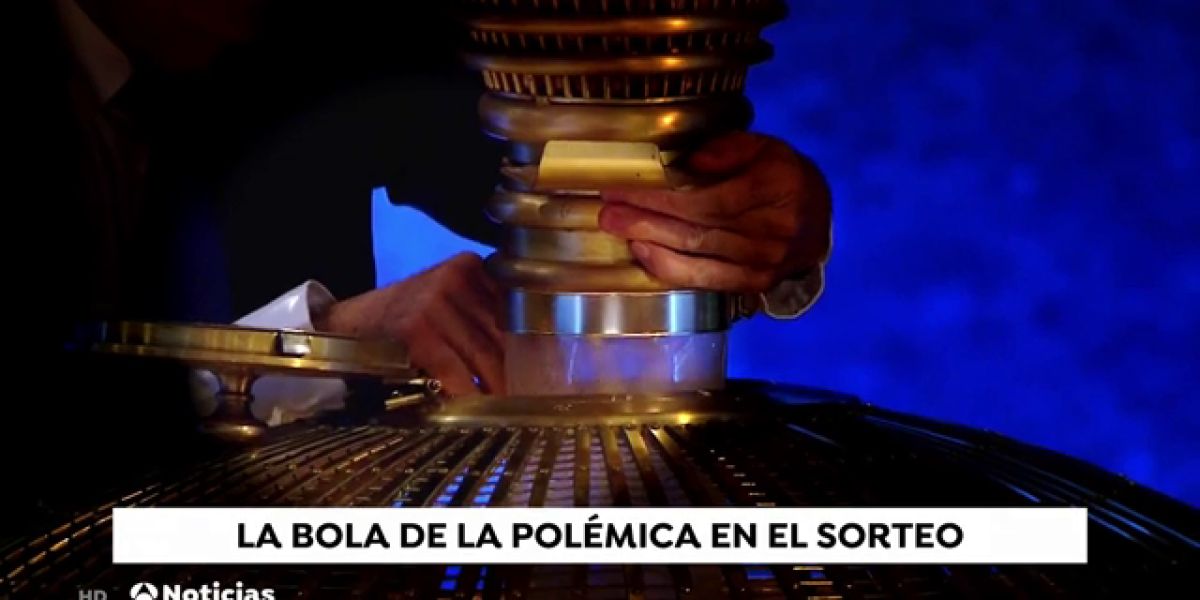 REEMPLAZO Polémica en redes sociales por este vídeo de la Lotería de Navidad: ¿qué introducen en el bombo?