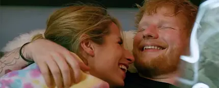 Cherry Seaborn y Ed Sheeran en el vídeo de 'Pull It All On Me' Cherry Seaborn y Ed Sheeran en el vídeo de 'Pull It All On Me'