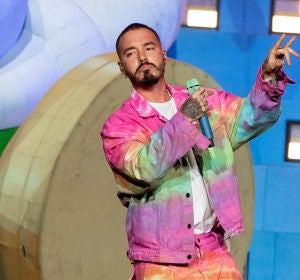 J Balvin es el artista más escuchado de la década en España J Balvin es el artista más escuchado de la década en España