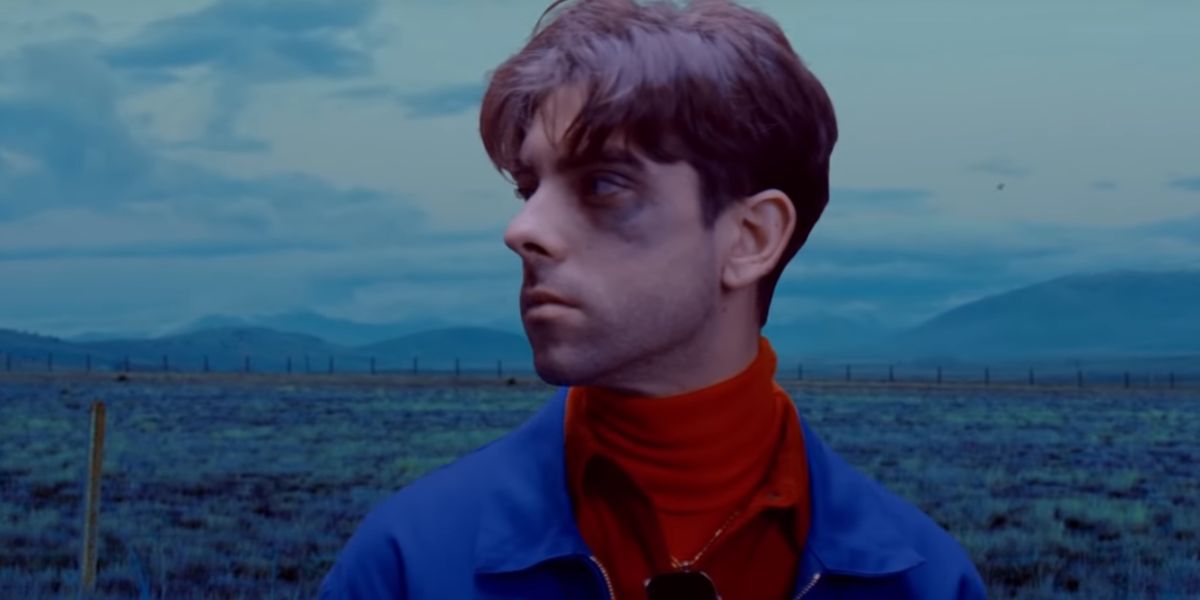 Don Patricio en el videoclip de '22:23'